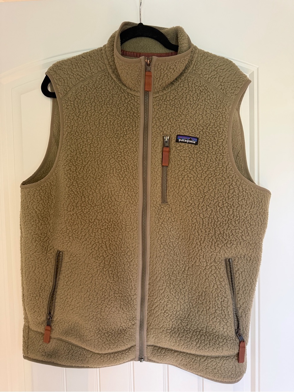 Patagonia Tan Sherpa Fleece Vest with Zipper Pockets